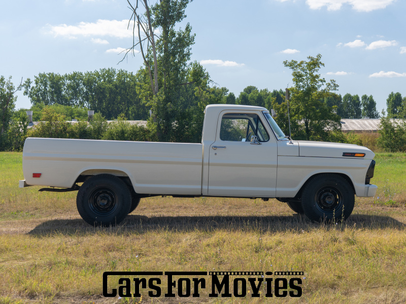 CarsForMovies | Ford Motor Company F250 1968 USA Weiß Sonstige Zivilfahrzeug Pick-up DE - Sachsen-Anhalt 7800 
